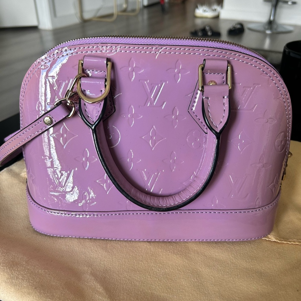 Louis Vuitton Alma BB bag monogrammed Vernis lavender